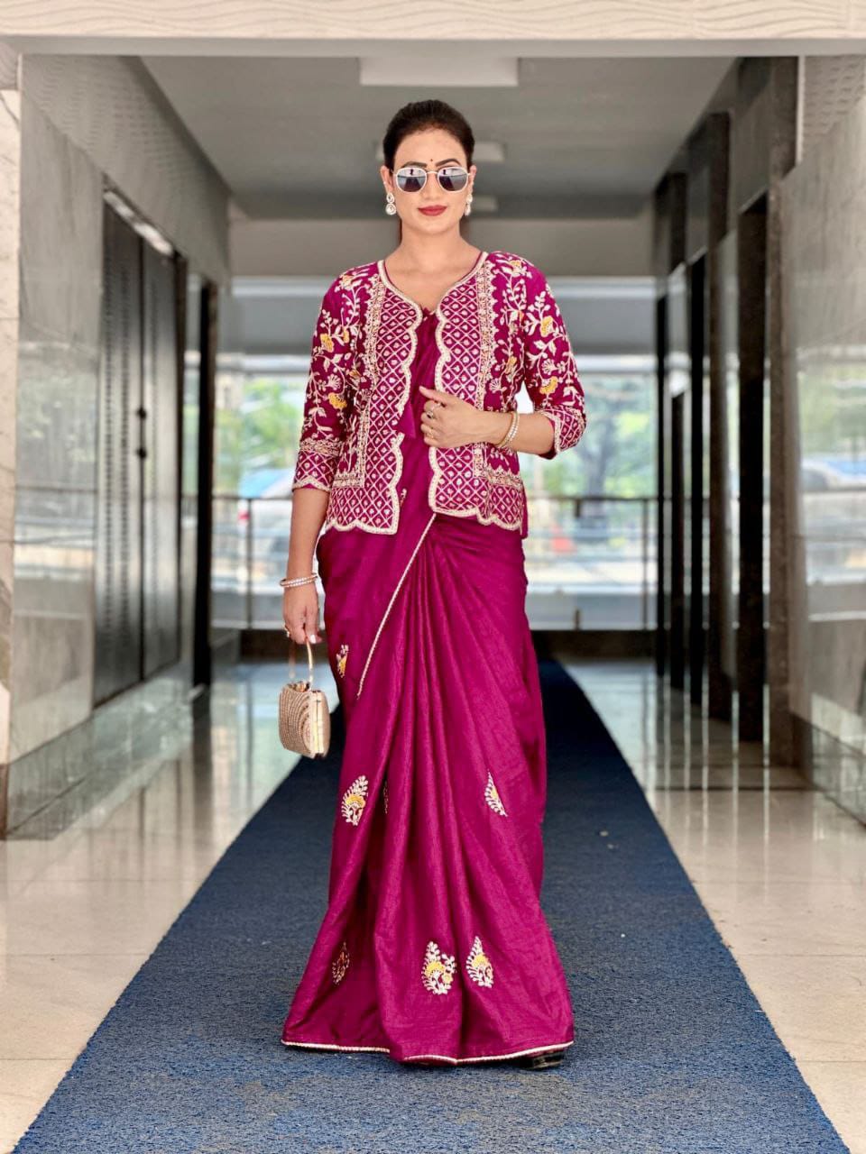 Jacket Koti Style Stylish Saree