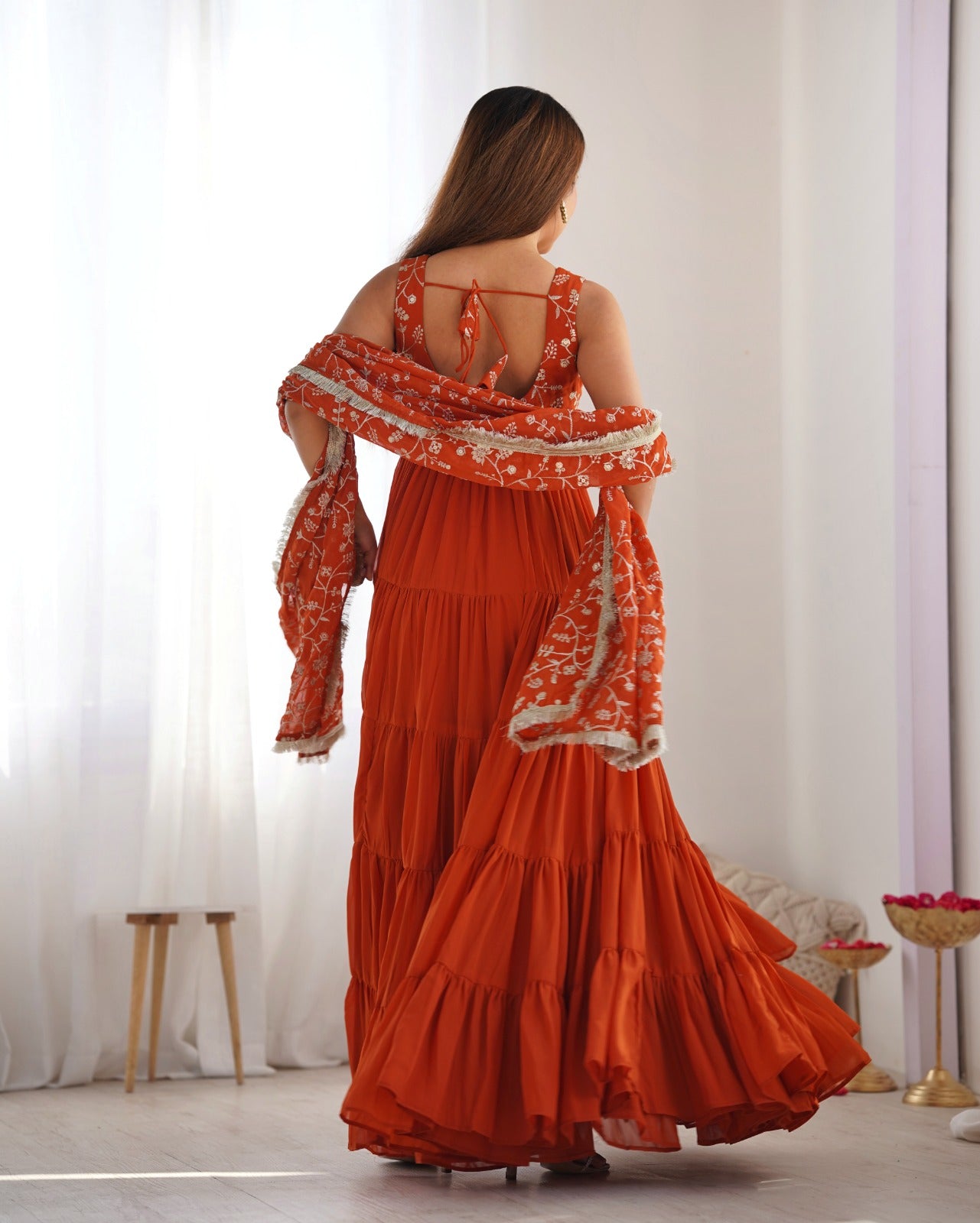 Colourfull & Stylish Ethnic Outfit