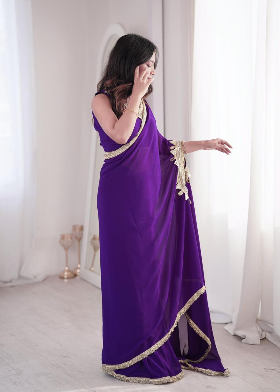 EFFORTLESS STYLISH DUAL STYLING READY TO WEAR SAREE
