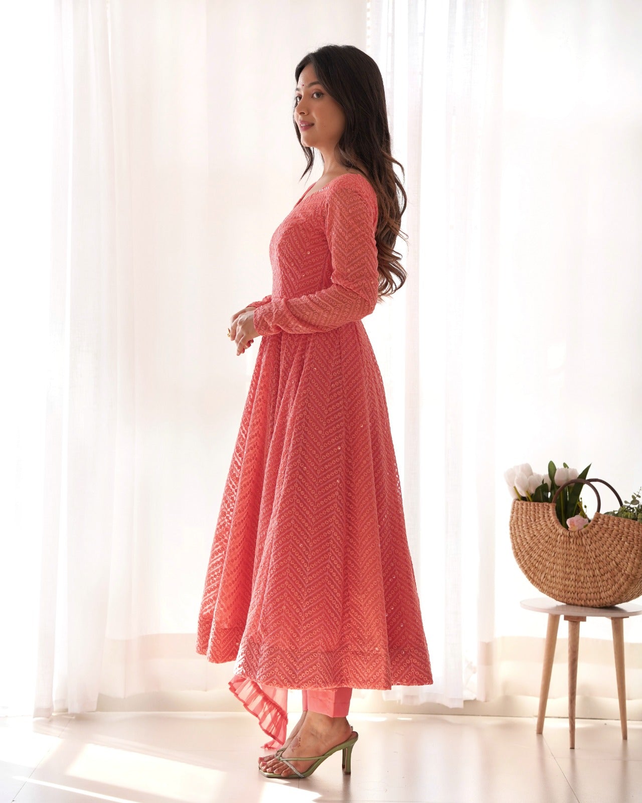 Timeless & Classic Luckhnawi Style Suit
