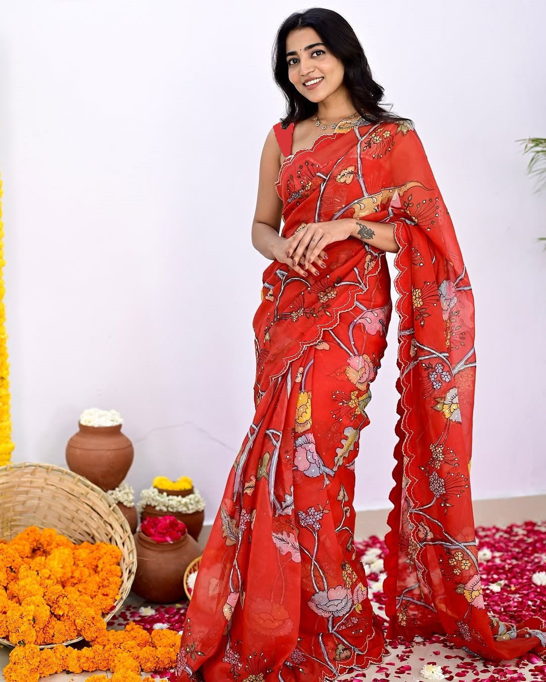 Floral Wonders Chic Looks Saree
