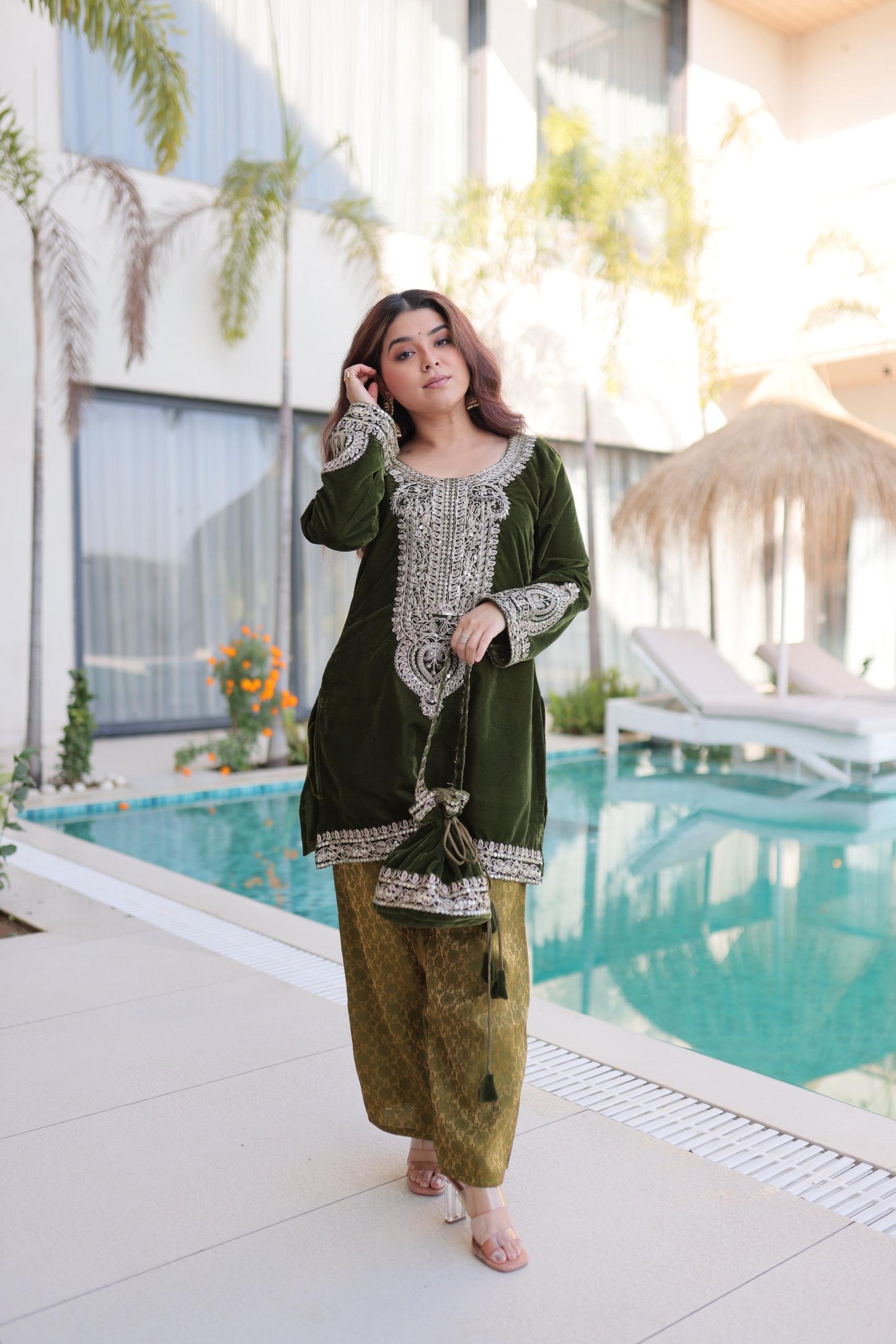 Shine Warm In Premium Velvet Outfit