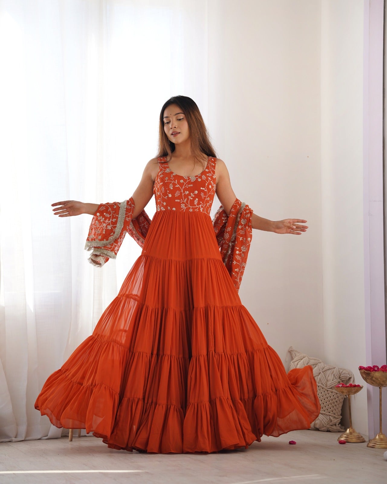 Colourfull & Stylish Ethnic Outfit