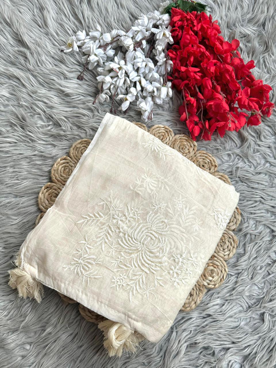 White Red Summer Cool Saree