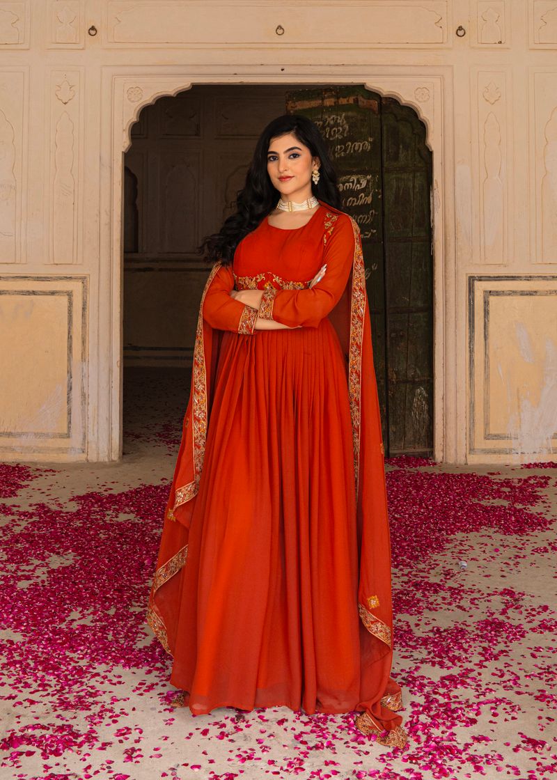 RED EXCLUSIVE READY TO WEAR PREMIUM GOWN–DUPATTA SET